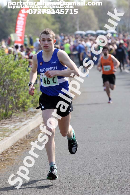 Senior mens 2019 Elswick Harirers Good Friday Road Relay, Newburn, Newcastle. Photo:  David T. Hewitson/Sports for All Pics